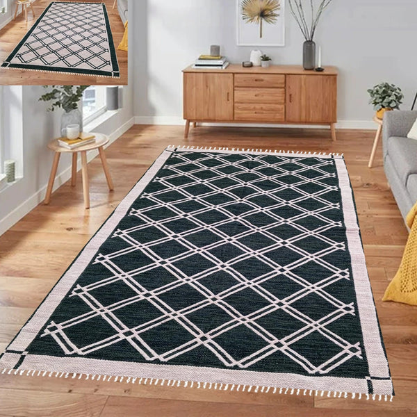 Rhombus Style Rug - B. Green & Peach (4 ft' x 6 ft')