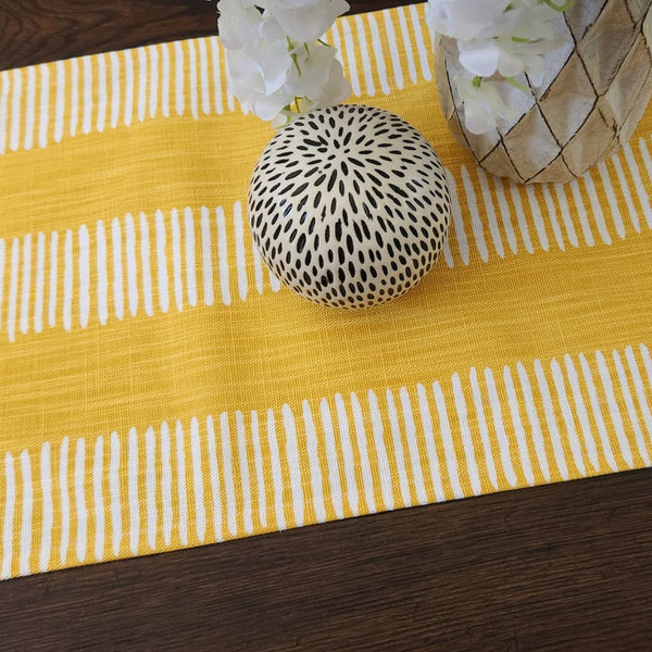 Gold Wheat Pattern Table Runner