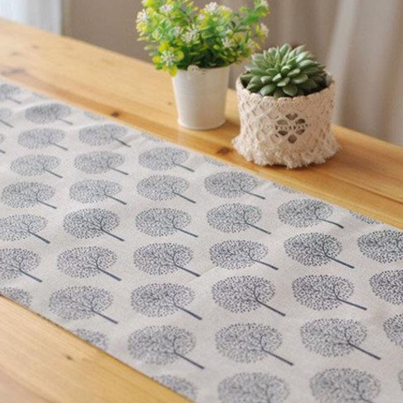 Mulberry Trees Table Runners